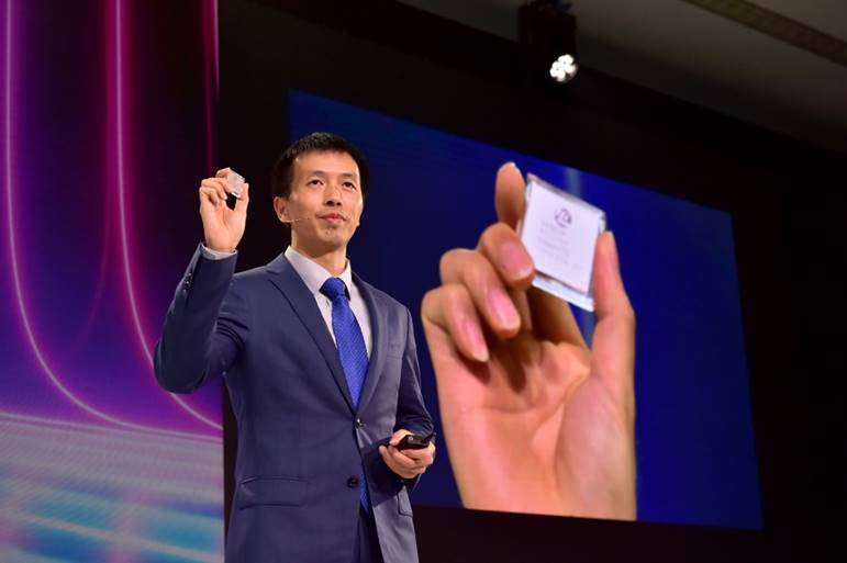 Huawei presentó un conjunto de soluciones para operadores de redes 5G en Londres, éstas ofrecen más velocidad, más capacidad y menos gasto de energía